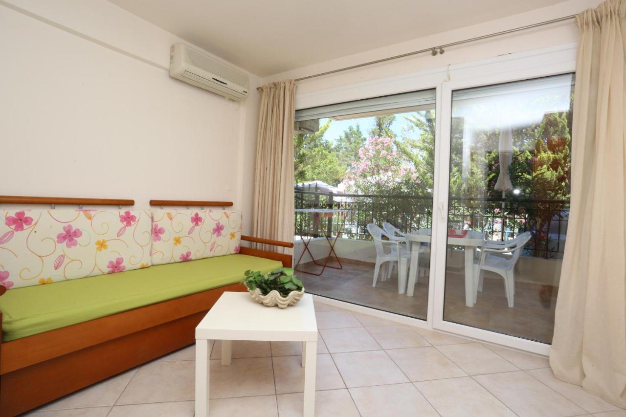 Palia Platia Apartments Pefkochori Dış mekan fotoğraf