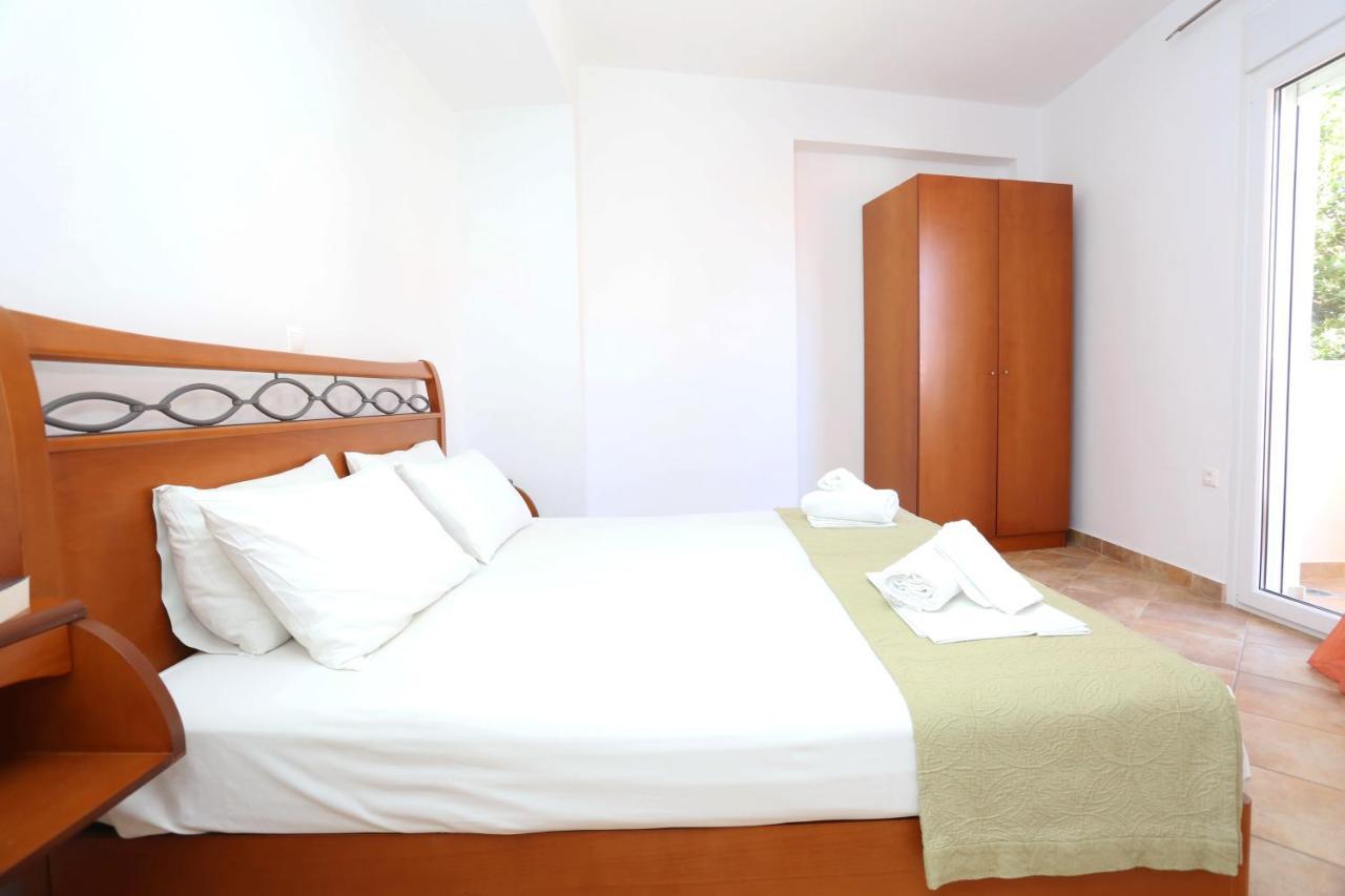 Palia Platia Apartments Pefkochori Dış mekan fotoğraf