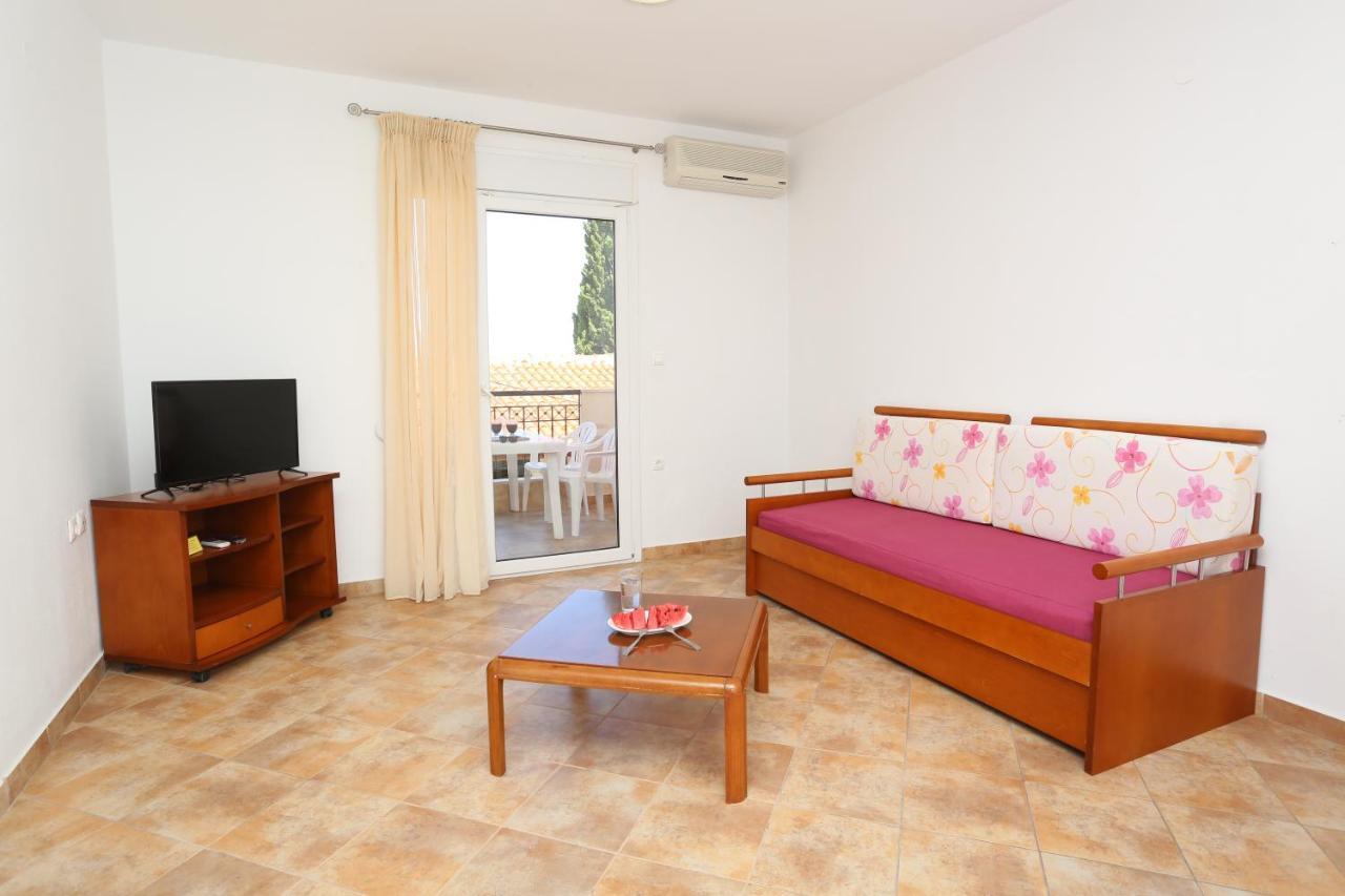 Palia Platia Apartments Pefkochori Dış mekan fotoğraf