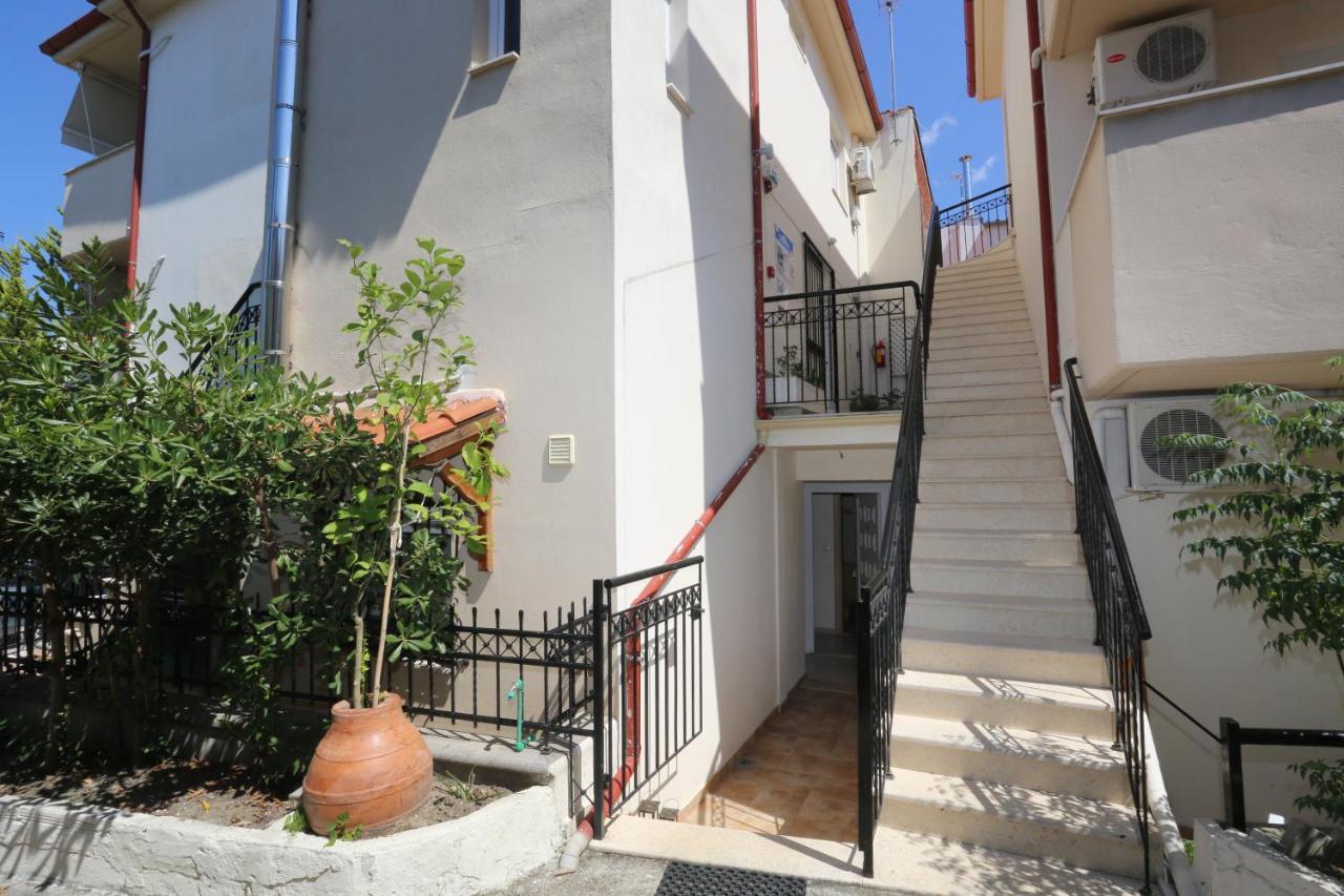 Palia Platia Apartments Pefkochori Dış mekan fotoğraf