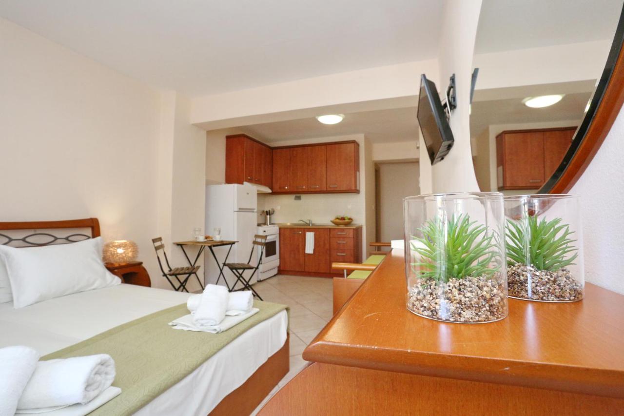 Palia Platia Apartments Pefkochori Dış mekan fotoğraf